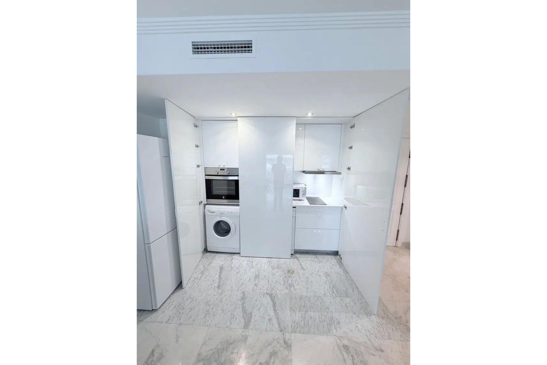 Wiederverkauf - apartment - Marbella - Puerto Banús