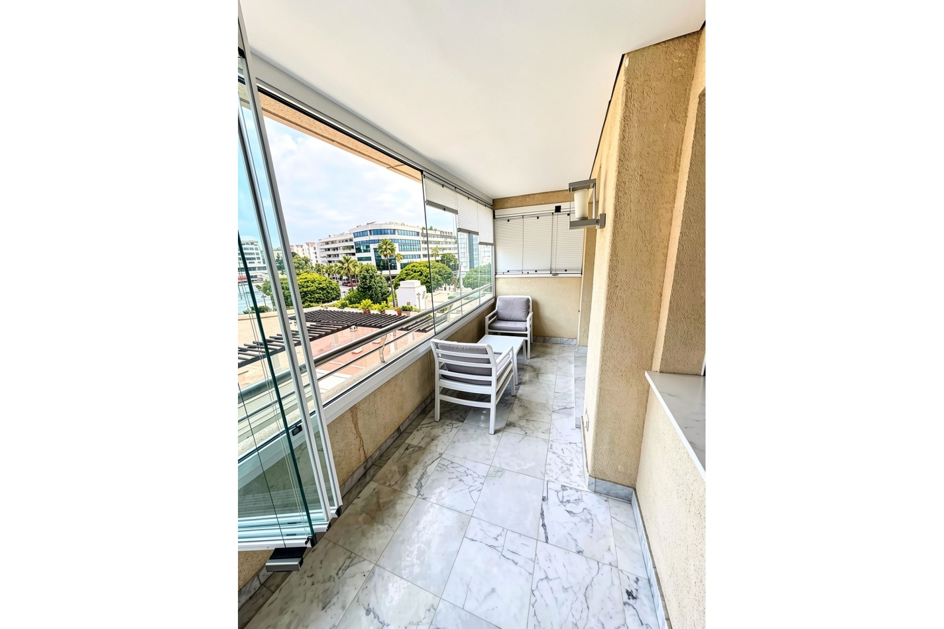Wiederverkauf - apartment - Marbella - Puerto Banús
