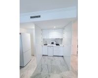 Wiederverkauf - apartment - Marbella - Puerto Banús