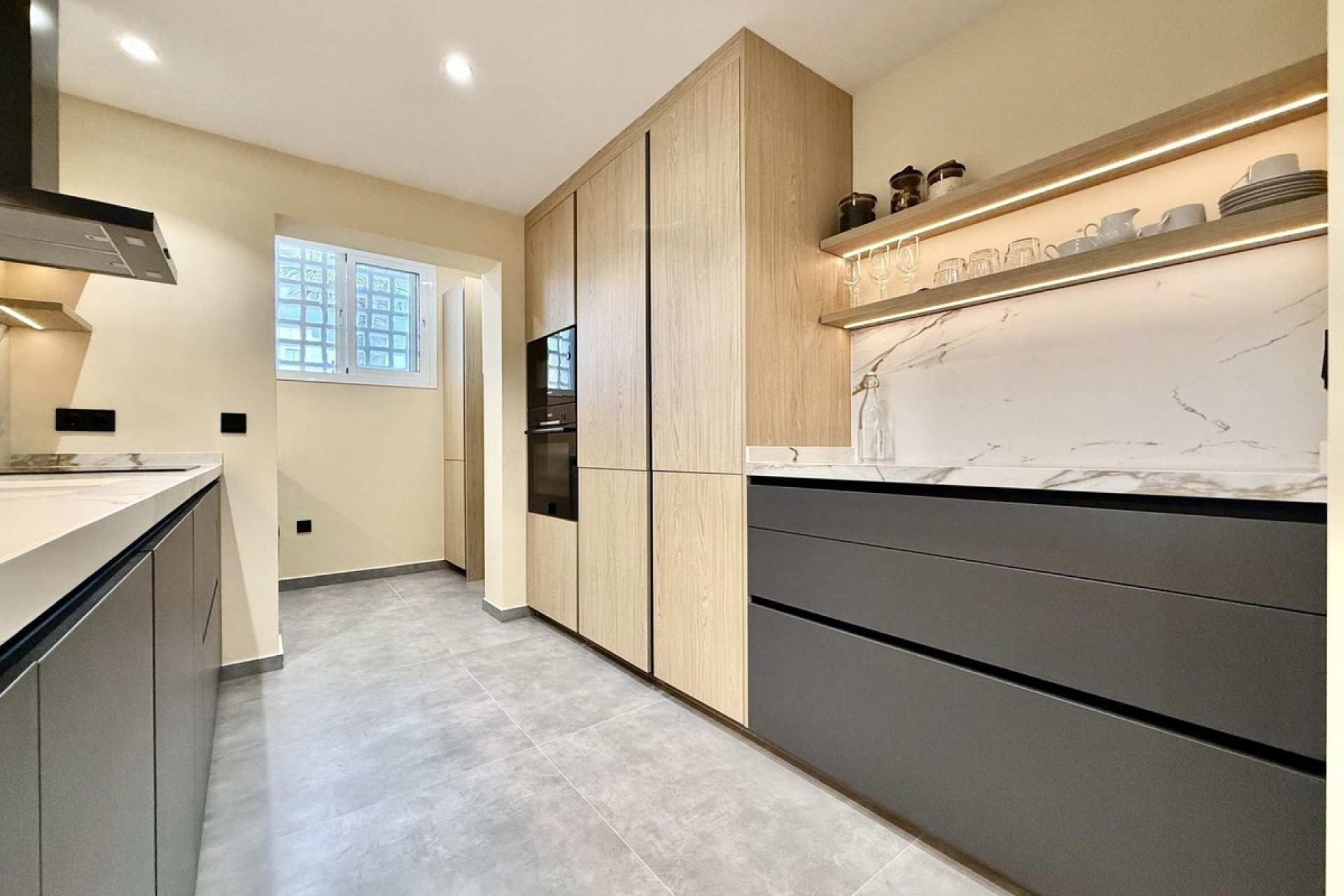 Wiederverkauf - apartment - Marbella - Puerto Banús