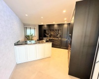 Wiederverkauf - apartment - Marbella - Puerto Banús