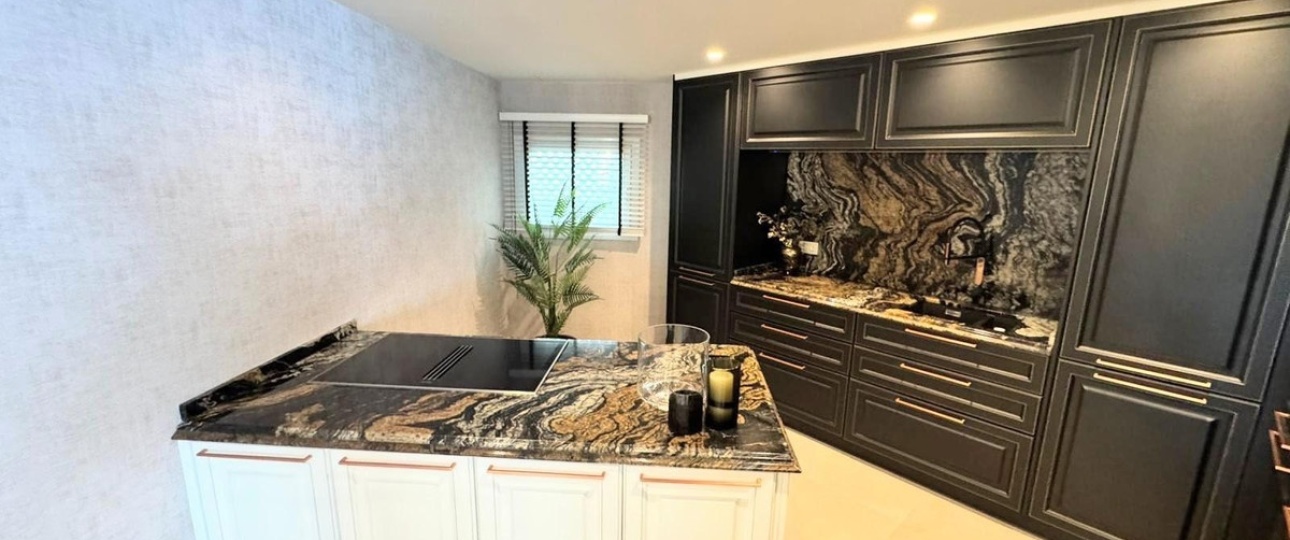 Wiederverkauf - apartment - Marbella - Puerto Banús