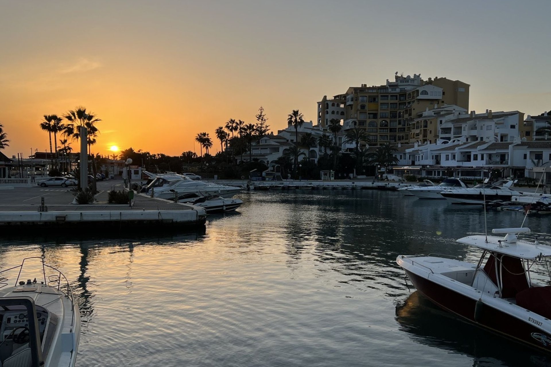 Wiederverkauf - apartment - Marbella - Puerto de Cabopino