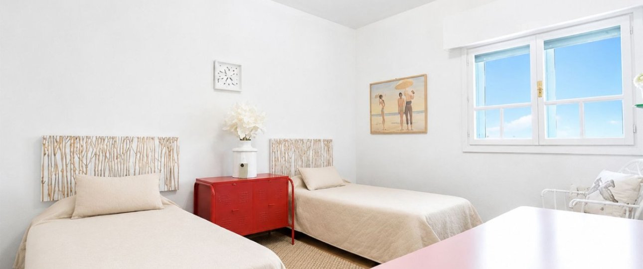 Wiederverkauf - apartment - Marbella - Puerto de Cabopino