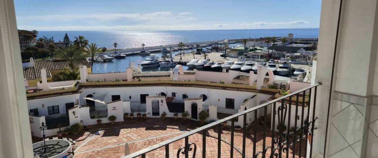 Wiederverkauf - apartment - Marbella - Puerto de Cabopino