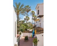 Wiederverkauf - apartment - Marbella - Puerto de Cabopino