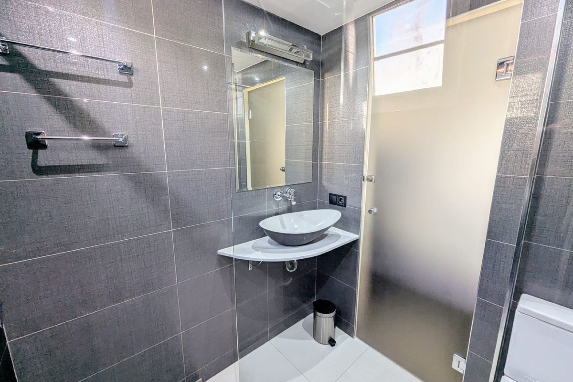 Wiederverkauf - apartment - Marbella - Puerto de Cabopino