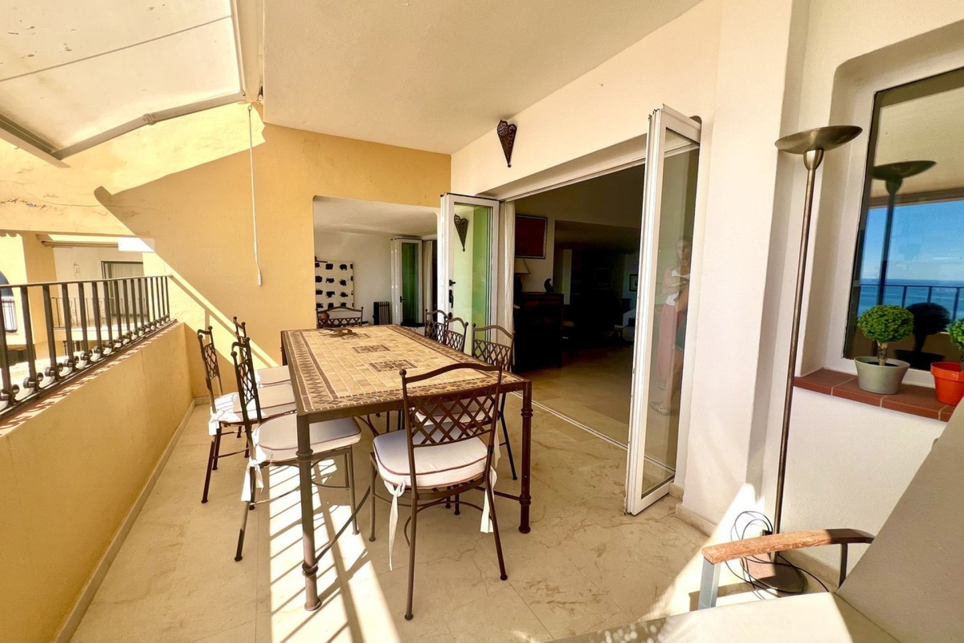 Wiederverkauf - apartment - Marbella - Puerto de Cabopino