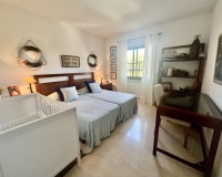 Wiederverkauf - apartment - Marbella - Puerto de Cabopino