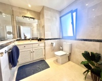 Wiederverkauf - apartment - Marbella - Puerto de Cabopino