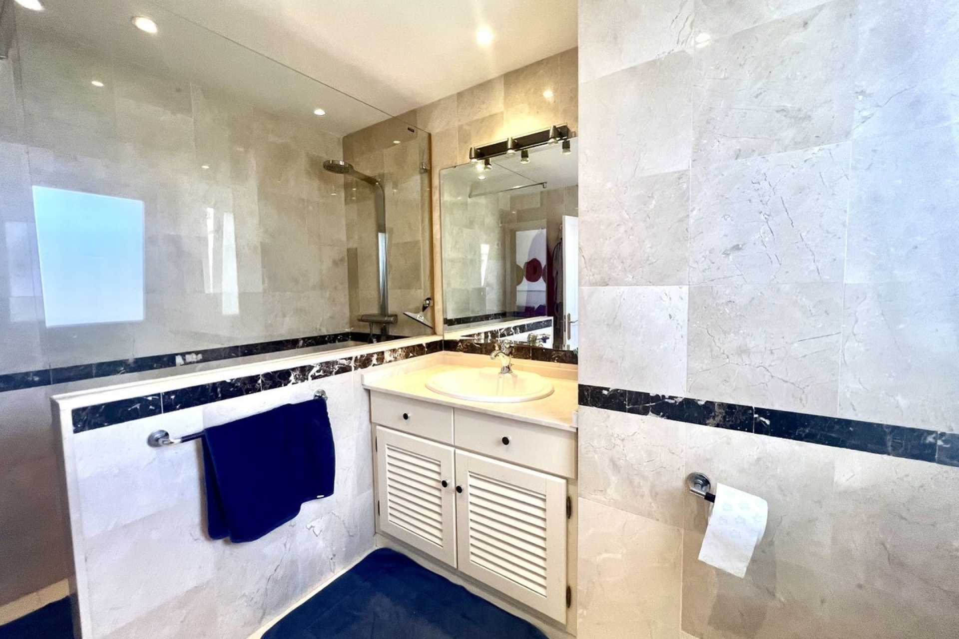 Wiederverkauf - apartment - Marbella - Puerto de Cabopino