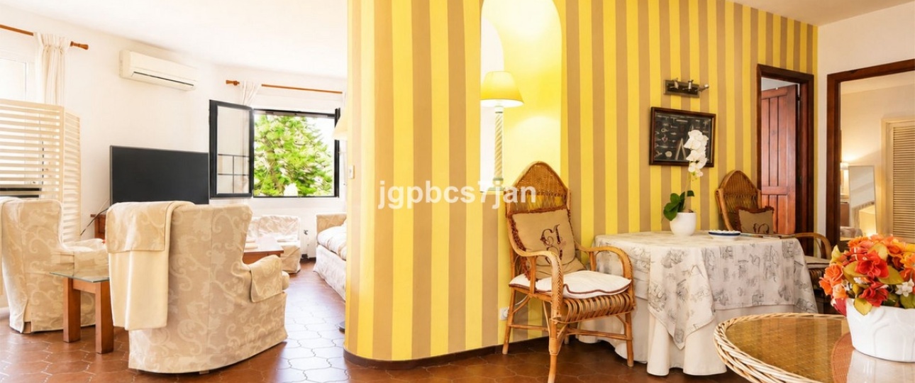 Wiederverkauf - apartment - Marbella - Puerto de Cabopino