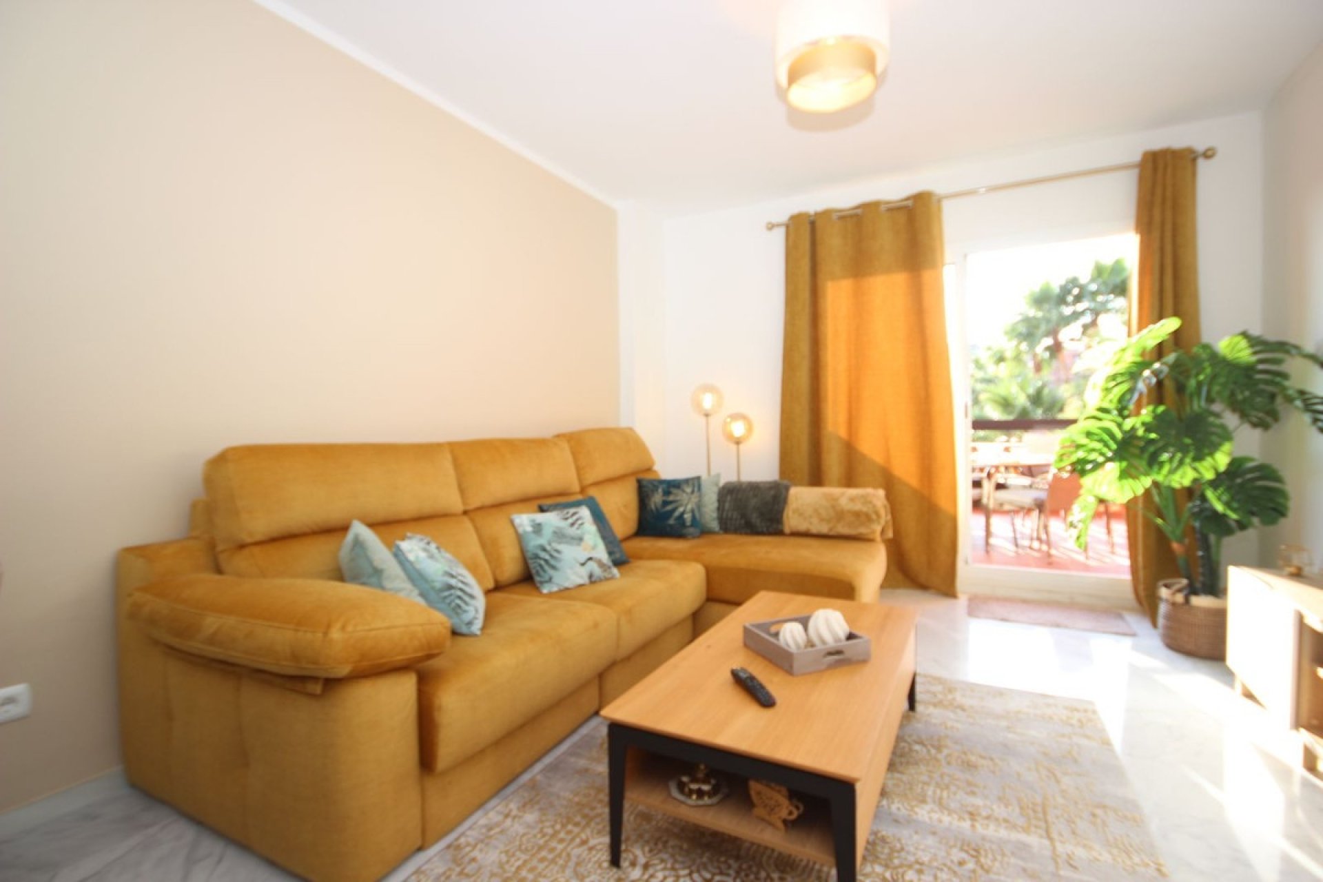 Wiederverkauf - apartment - Marbella - Reserva de Marbella