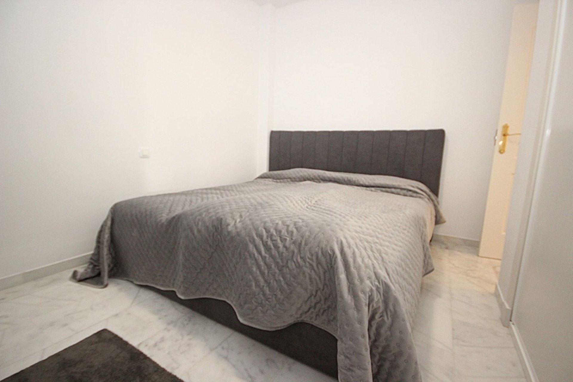 Wiederverkauf - apartment - Marbella - Reserva de Marbella