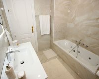 Wiederverkauf - apartment - Marbella - Reserva de Marbella