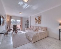 Wiederverkauf - apartment - Marbella - Reserva de Marbella