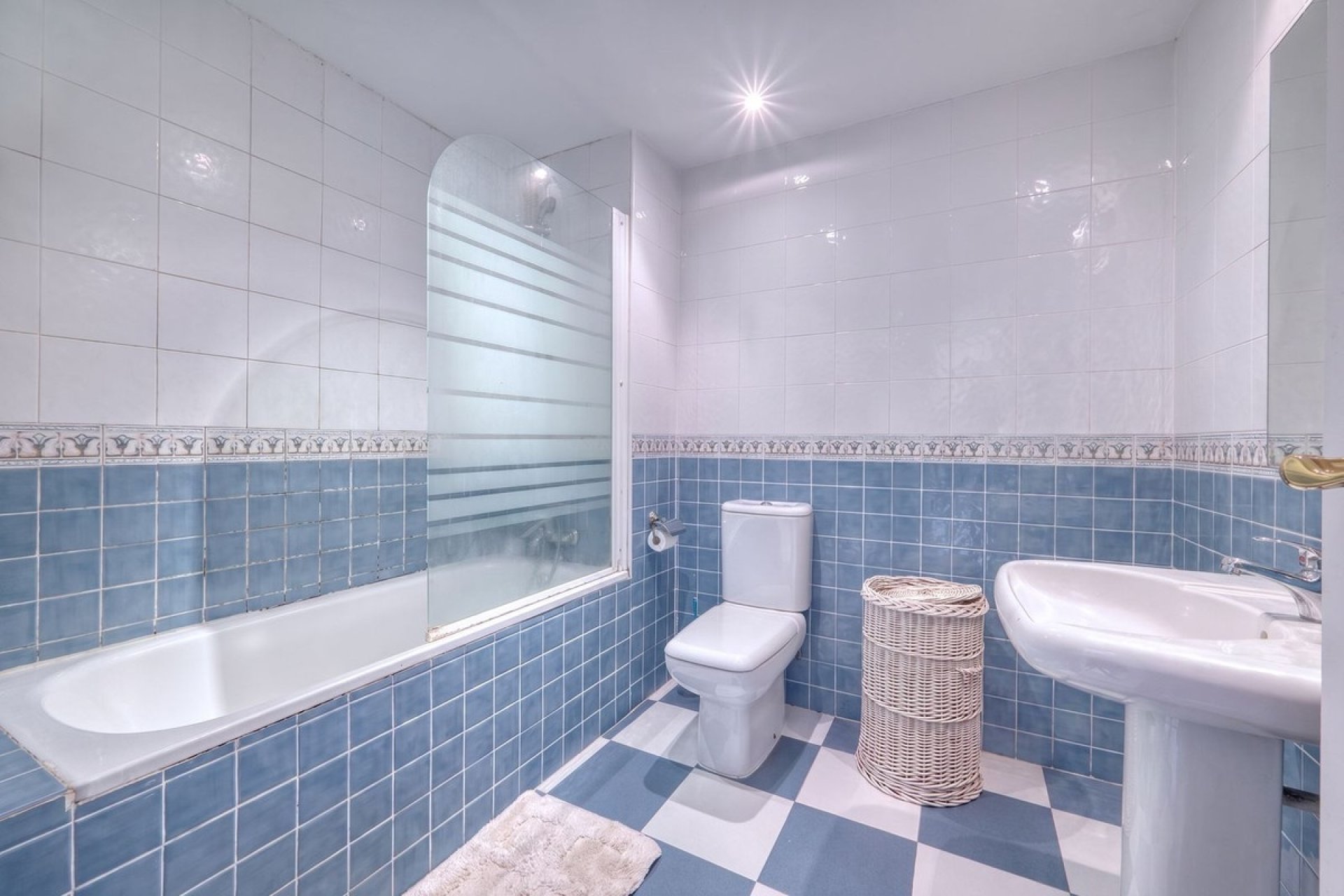 Wiederverkauf - apartment - Marbella - Reserva de Marbella