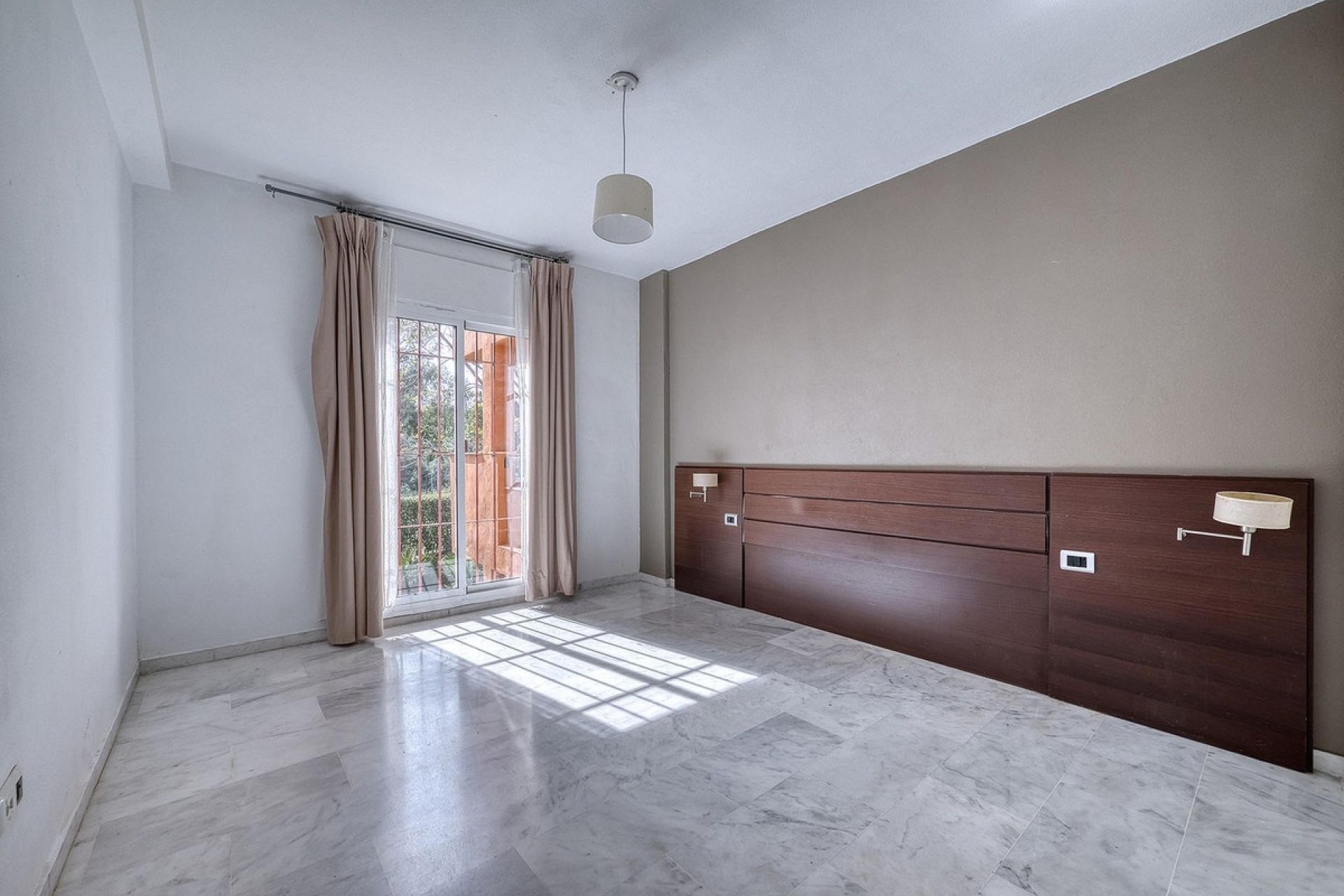 Wiederverkauf - apartment - Marbella - Reserva de Marbella