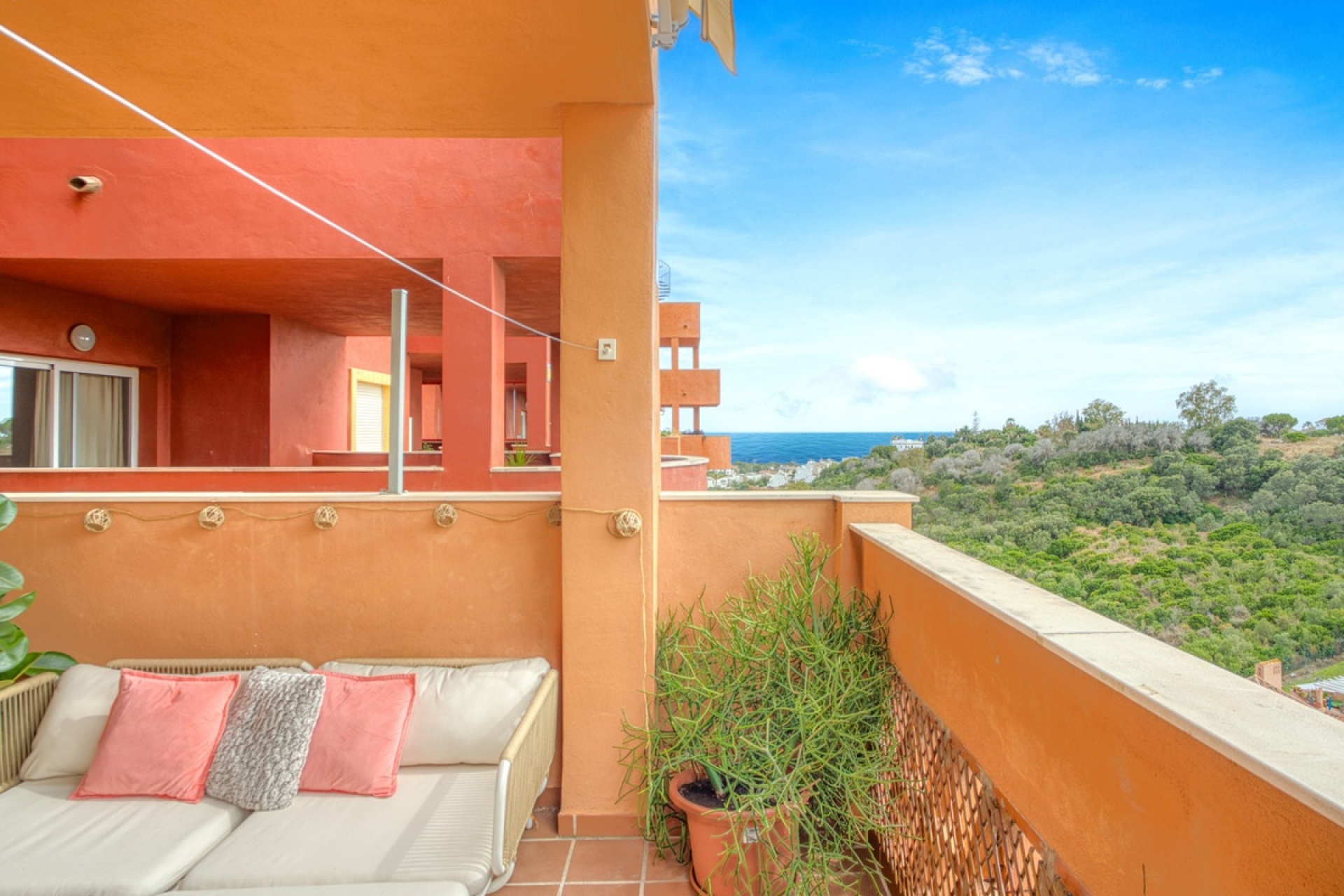 Wiederverkauf - apartment - Marbella - Reserva de Marbella