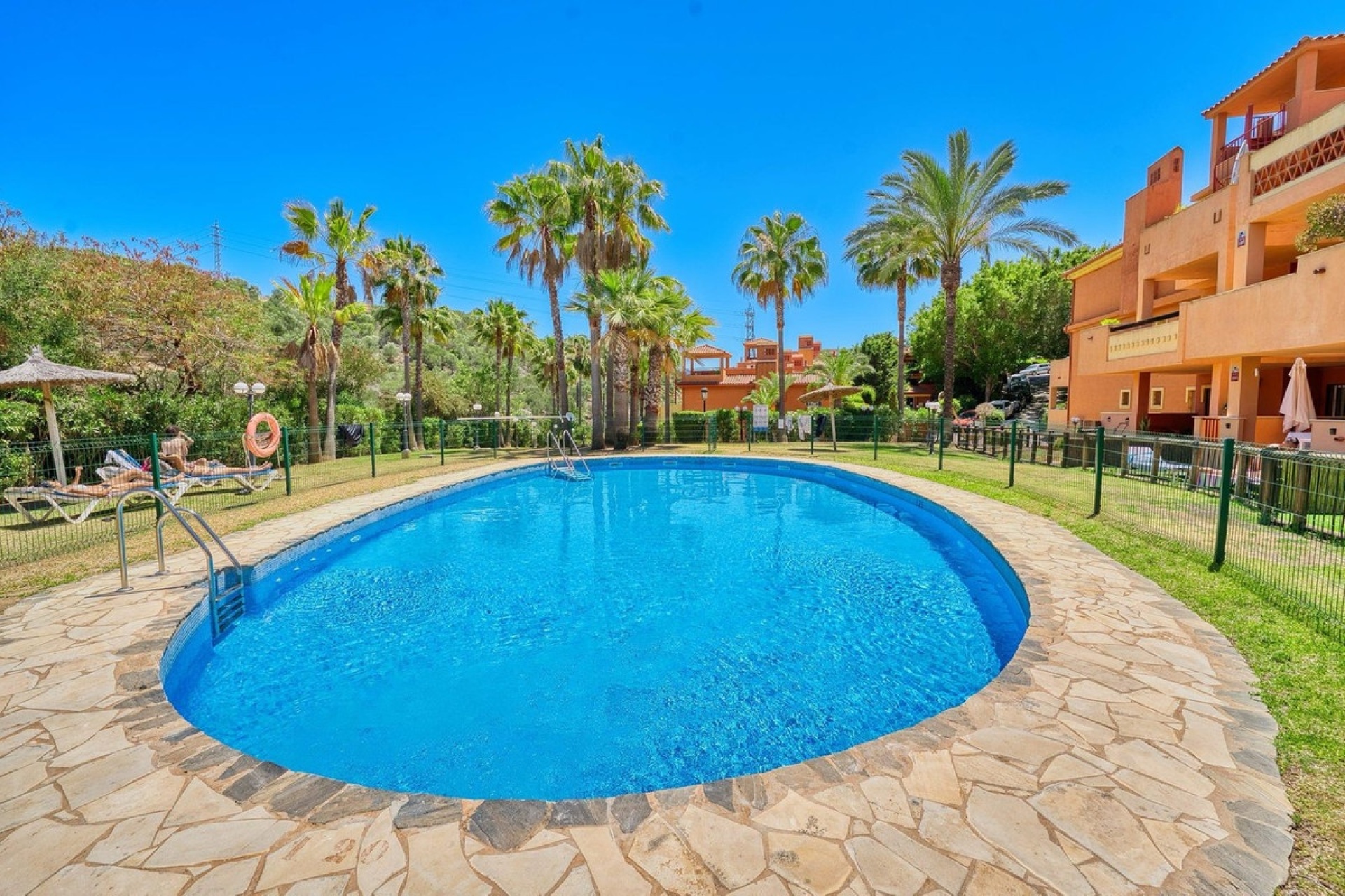 Wiederverkauf - apartment - Marbella - Reserva de Marbella