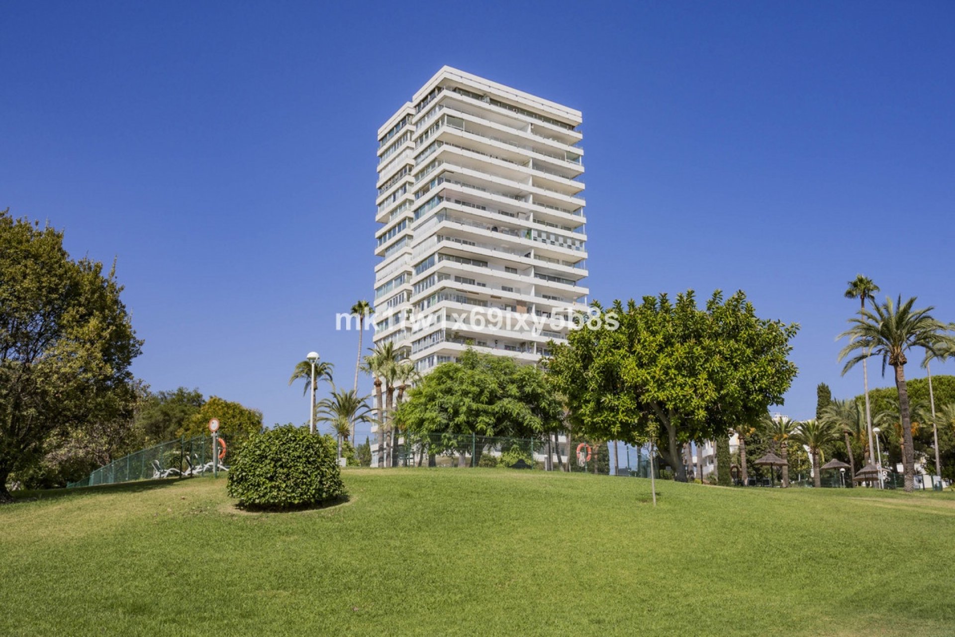 Wiederverkauf - apartment - Marbella - Río Real