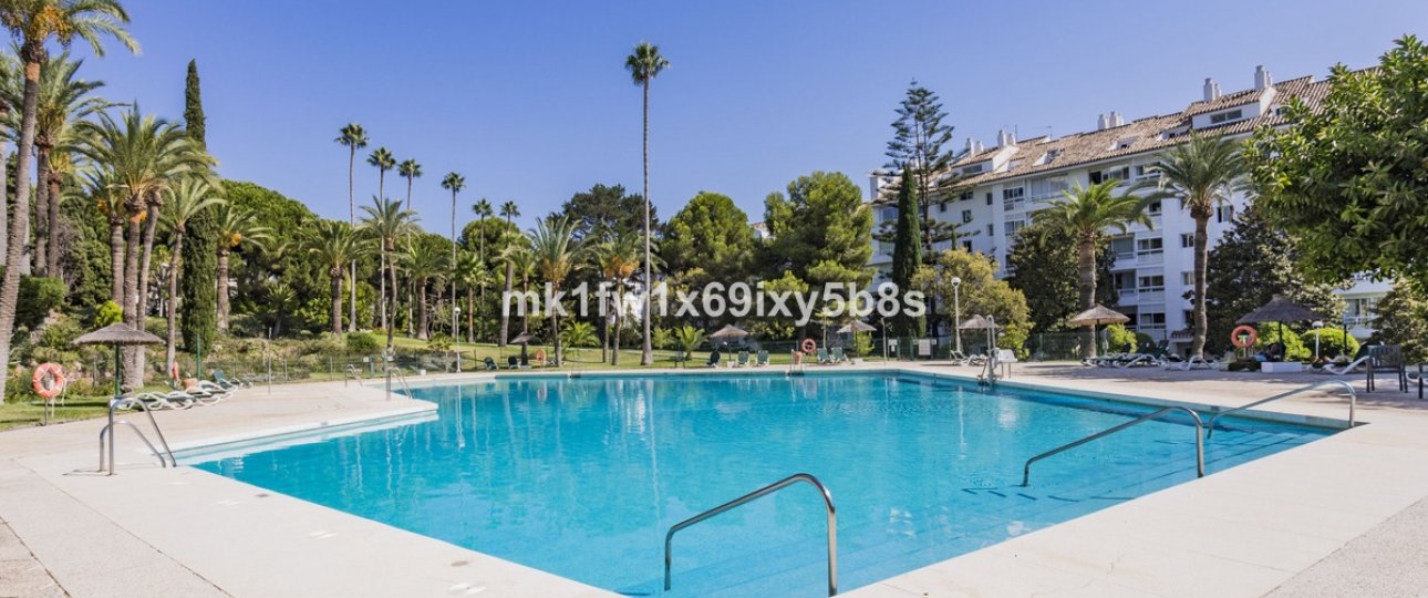 Wiederverkauf - apartment - Marbella - Río Real