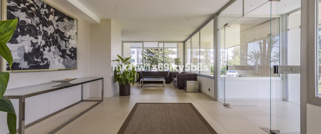 Wiederverkauf - apartment - Marbella - Río Real