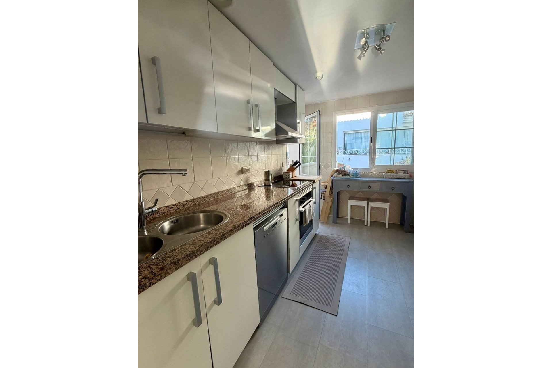 Wiederverkauf - apartment - Marbella - Río Real