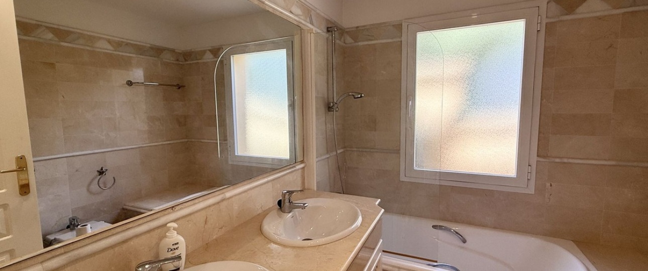 Wiederverkauf - apartment - Marbella - Río Real
