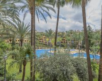 Wiederverkauf - apartment - Marbella - San Pedro de Alcántara