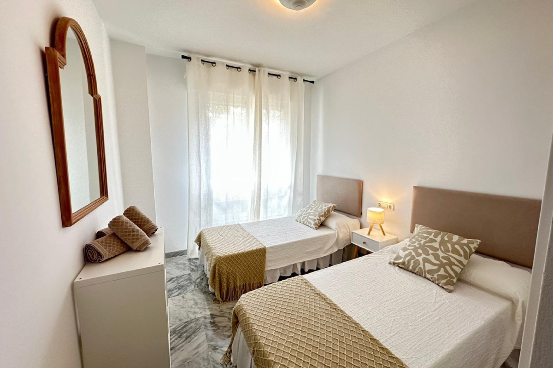 Wiederverkauf - apartment - Marbella - San Pedro de Alcántara