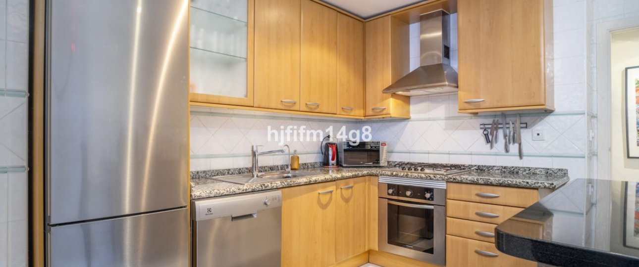 Wiederverkauf - apartment - Marbella - San Pedro de Alcántara