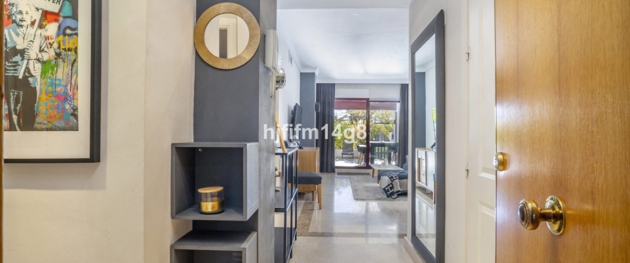 Wiederverkauf - apartment - Marbella - San Pedro de Alcántara