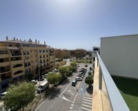 Wiederverkauf - apartment - Marbella - San Pedro de Alcántara