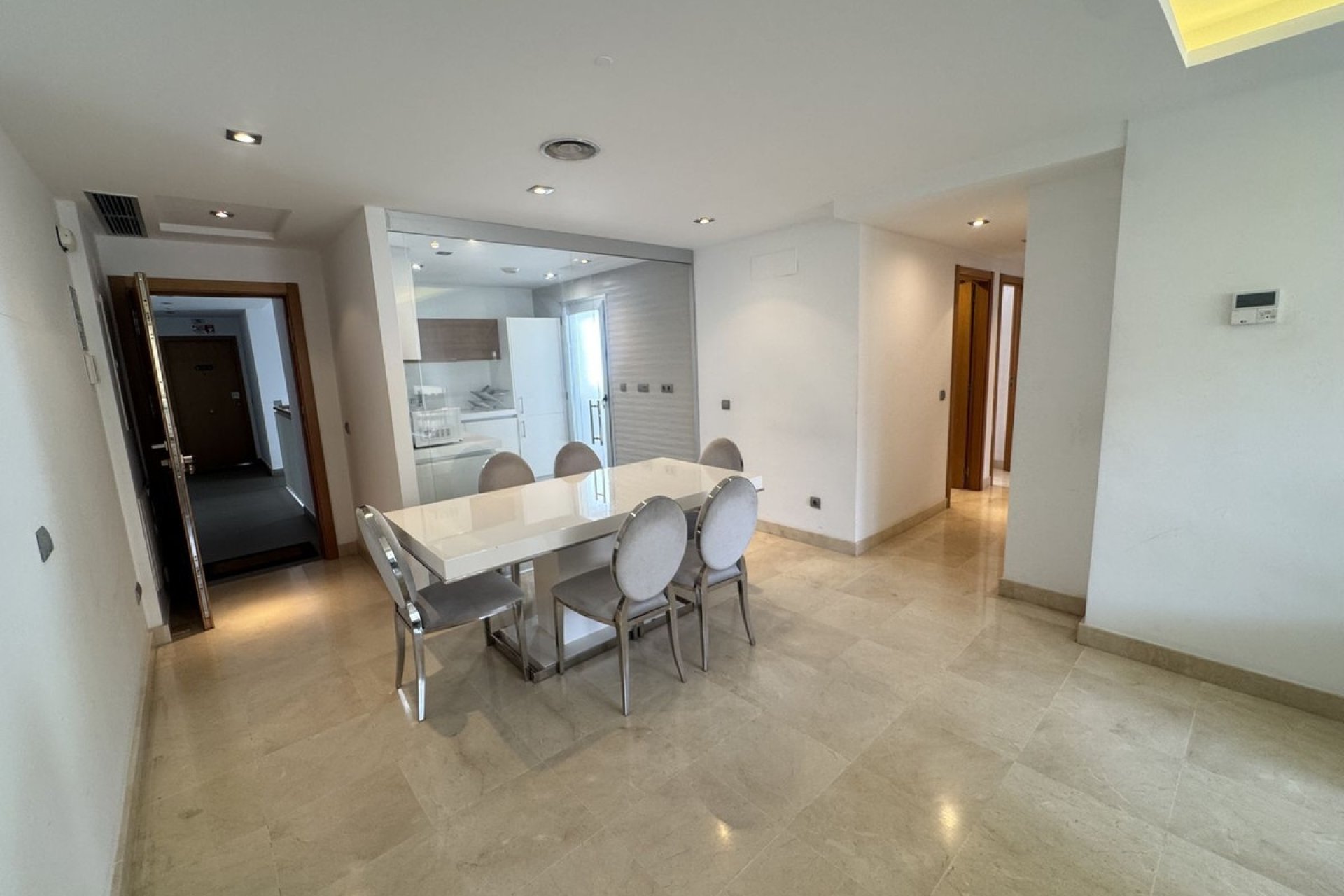 Wiederverkauf - apartment - Marbella - San Pedro de Alcántara
