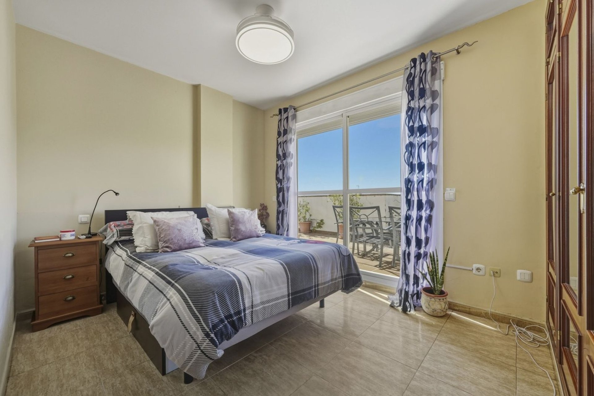 Wiederverkauf - apartment - Marbella - San Pedro de Alcántara