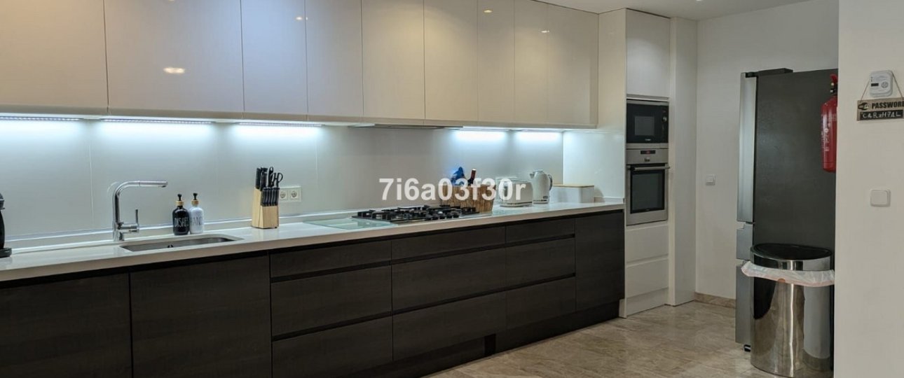 Wiederverkauf - apartment - Marbella - San Pedro de Alcántara