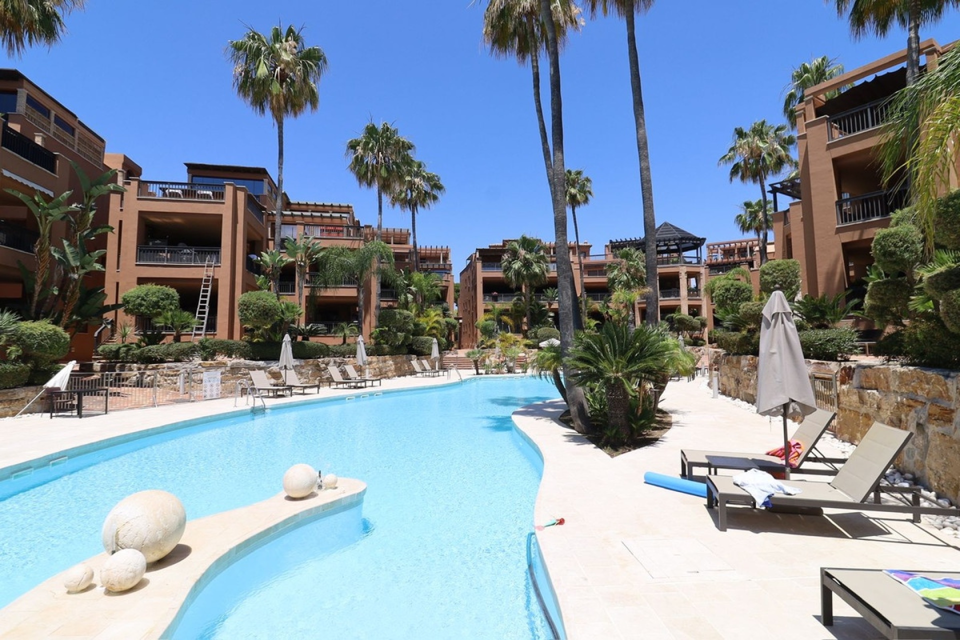 Wiederverkauf - apartment - Marbella - San Pedro de Alcántara