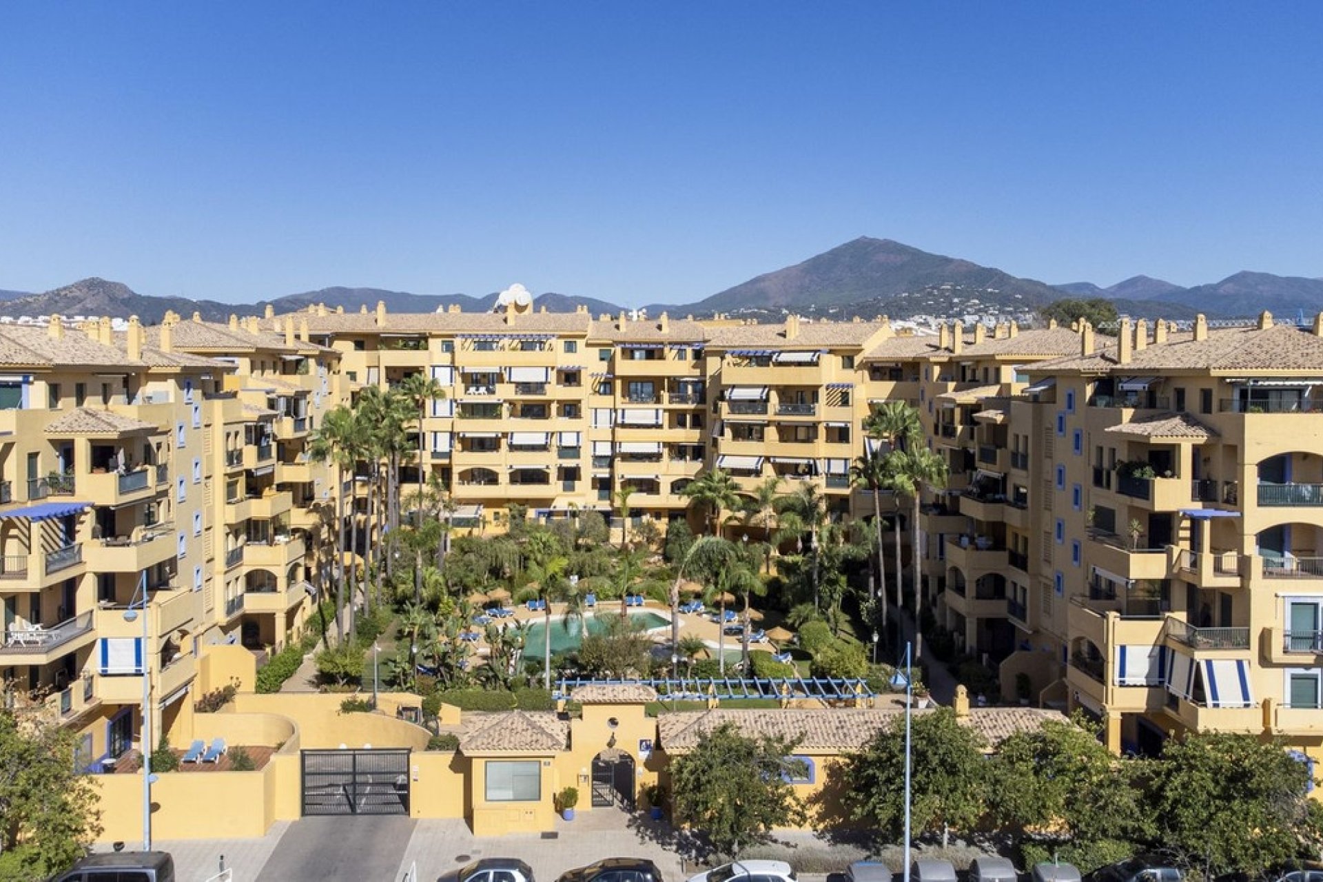 Wiederverkauf - apartment - Marbella - San Pedro de Alcántara