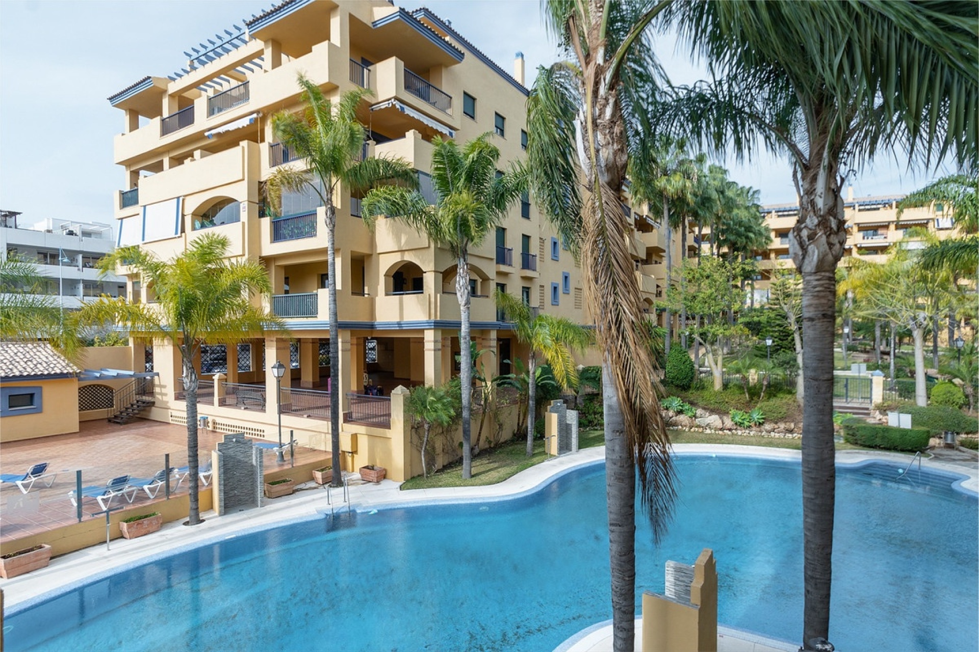 Wiederverkauf - apartment - Marbella - San Pedro de Alcántara