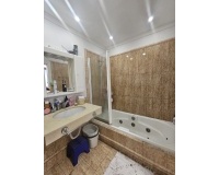 Wiederverkauf - apartment - Marbella - San Pedro de Alcántara