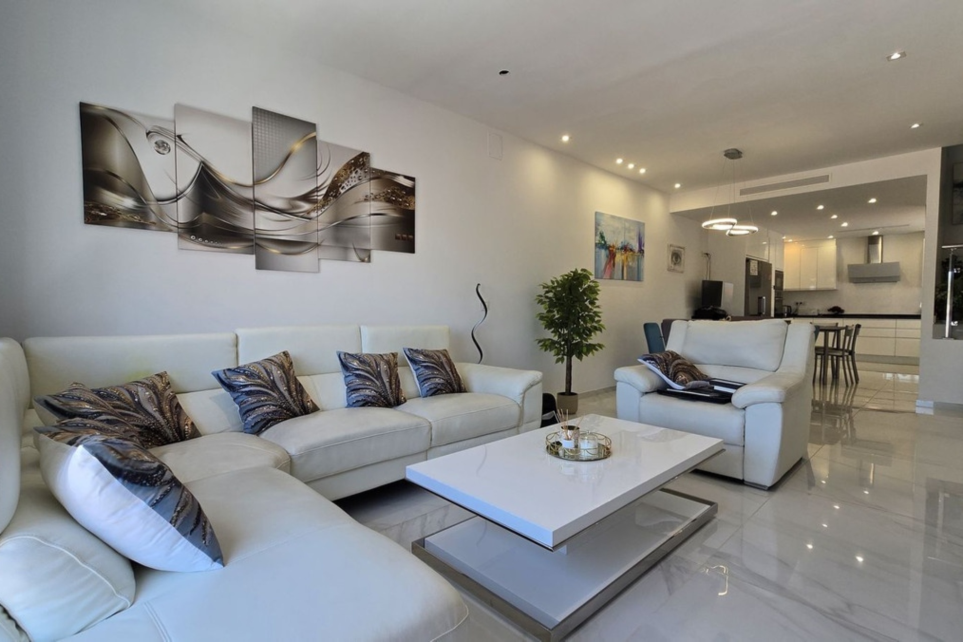 Wiederverkauf - apartment - Marbella - San Pedro de Alcántara
