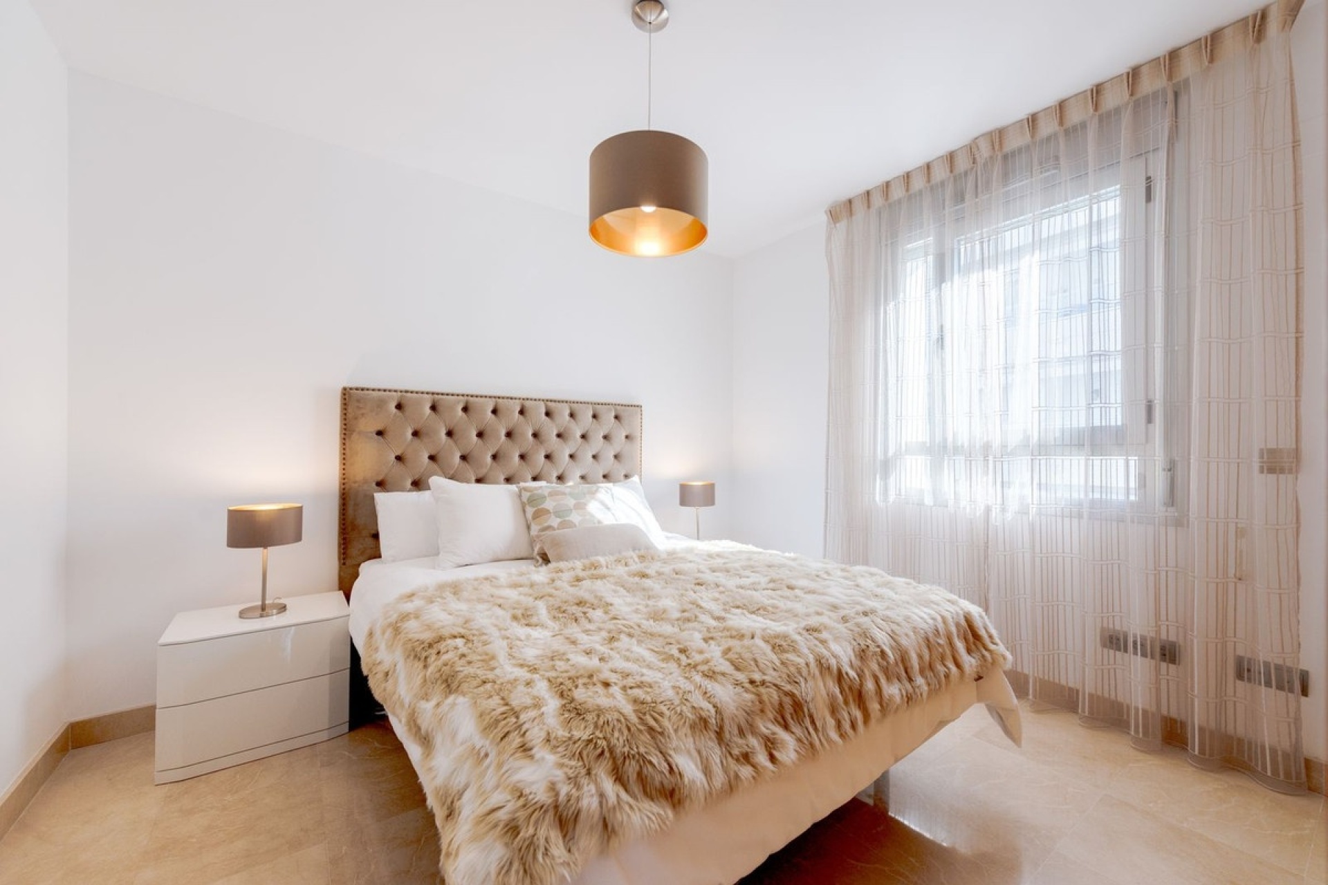 Wiederverkauf - apartment - Marbella - San Pedro de Alcántara