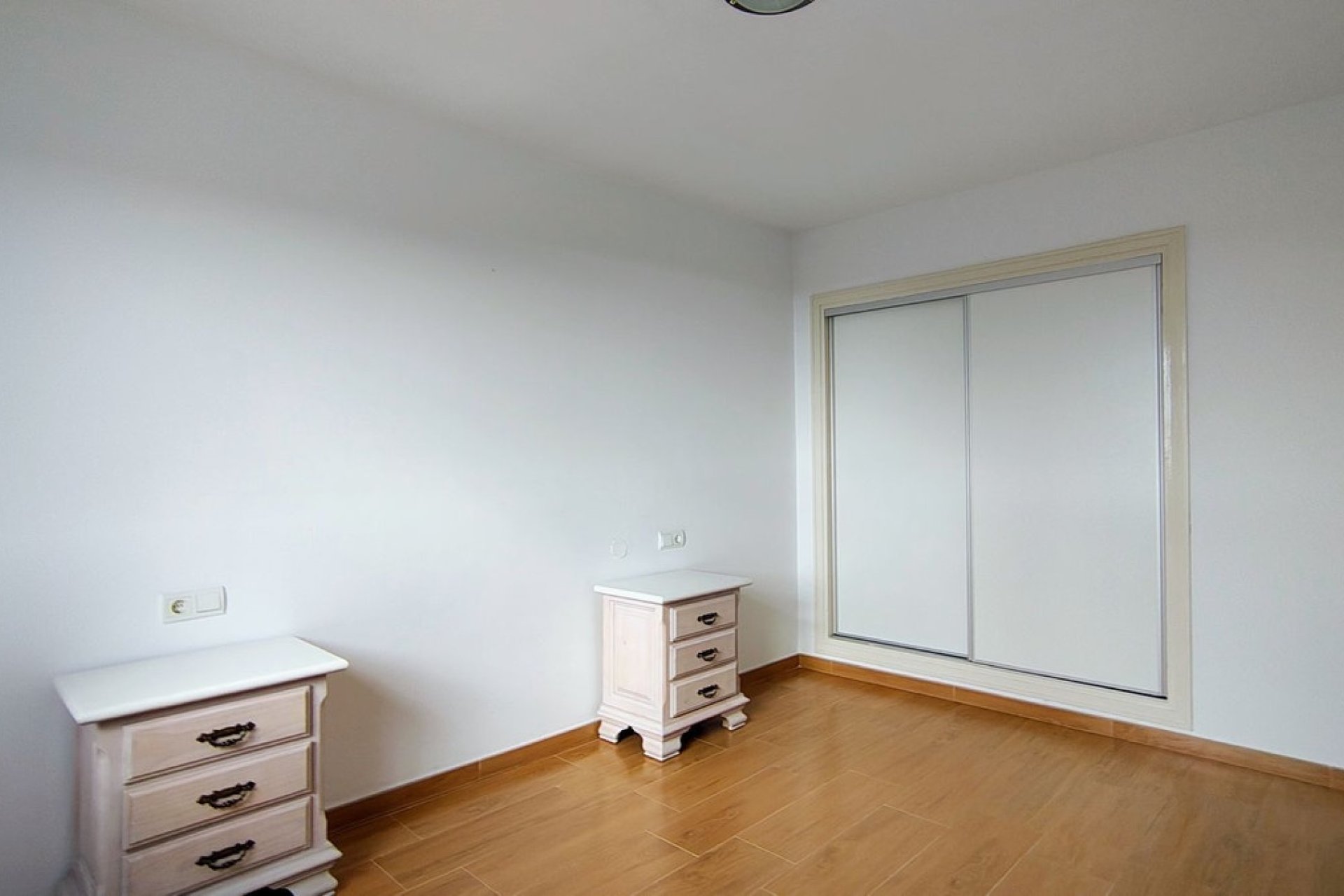 Wiederverkauf - apartment - Marbella - San Pedro de Alcántara
