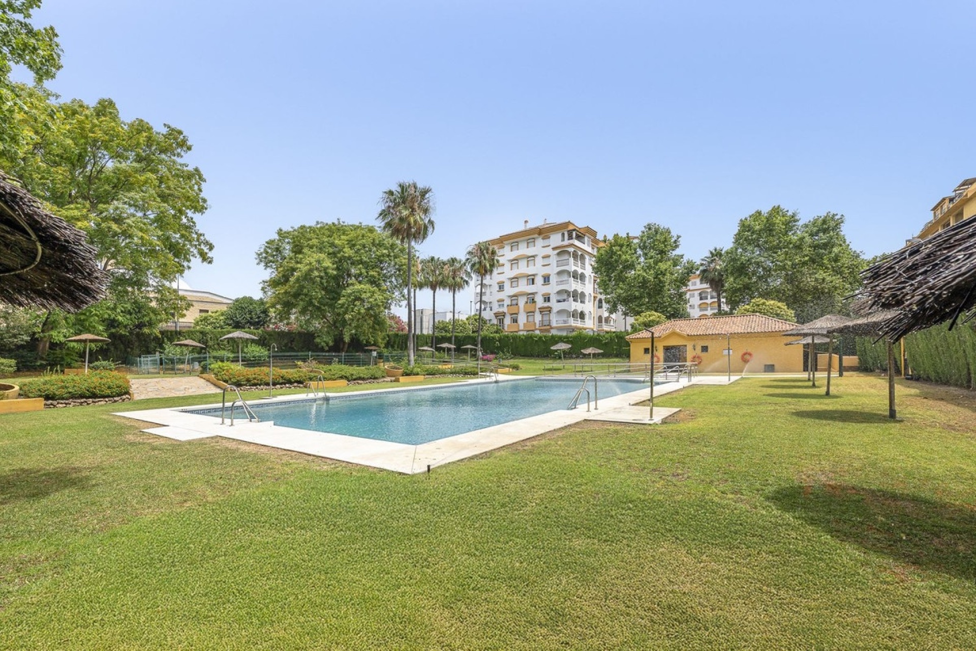 Wiederverkauf - apartment - Marbella - San Pedro de Alcántara