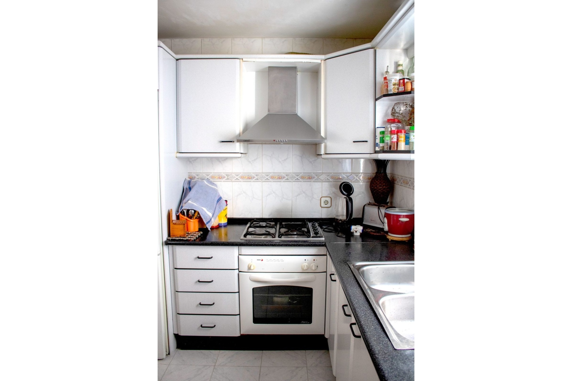 Wiederverkauf - apartment - Marbella - San Pedro de Alcántara
