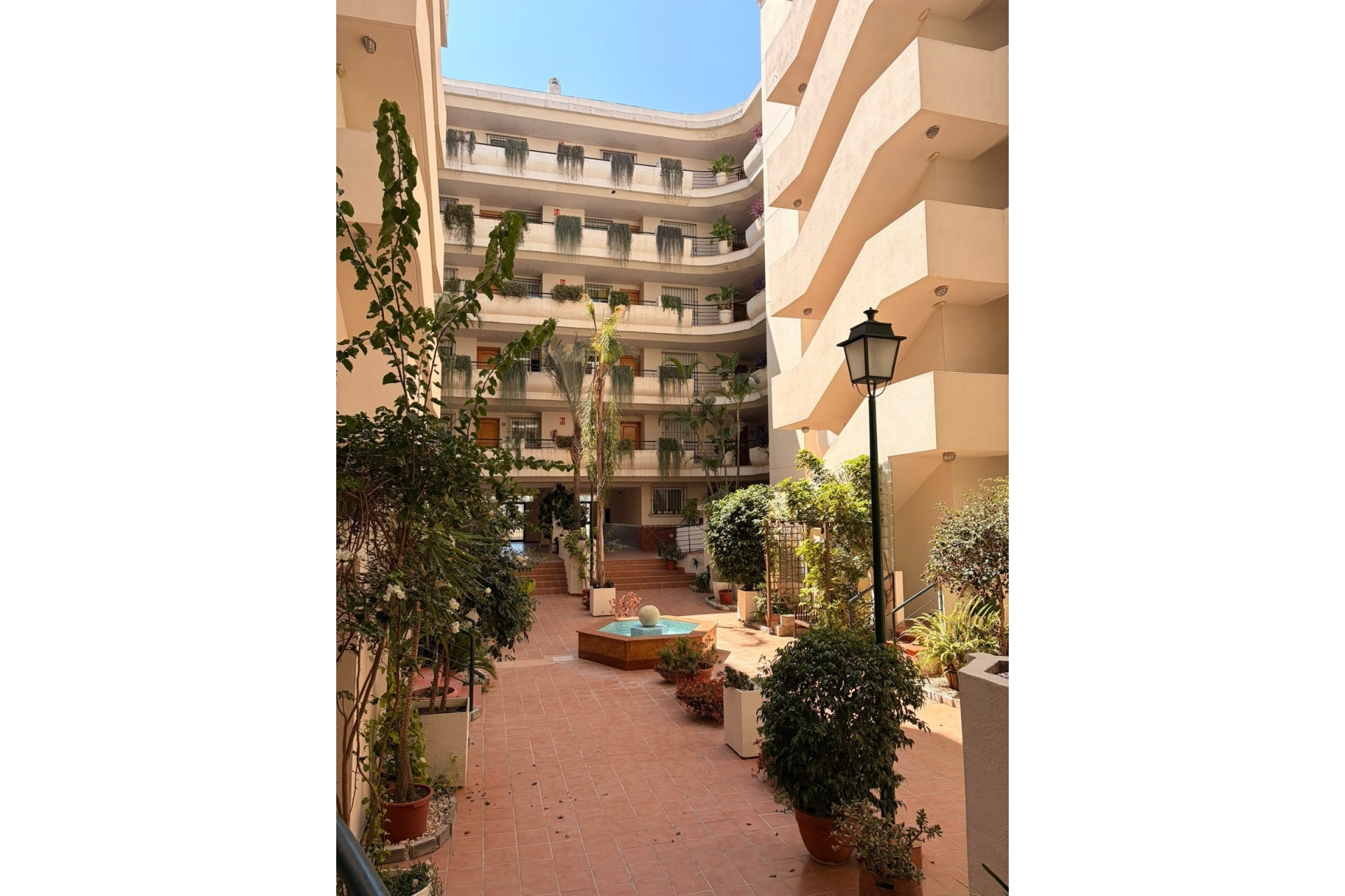 Wiederverkauf - apartment - Marbella - San Pedro de Alcántara