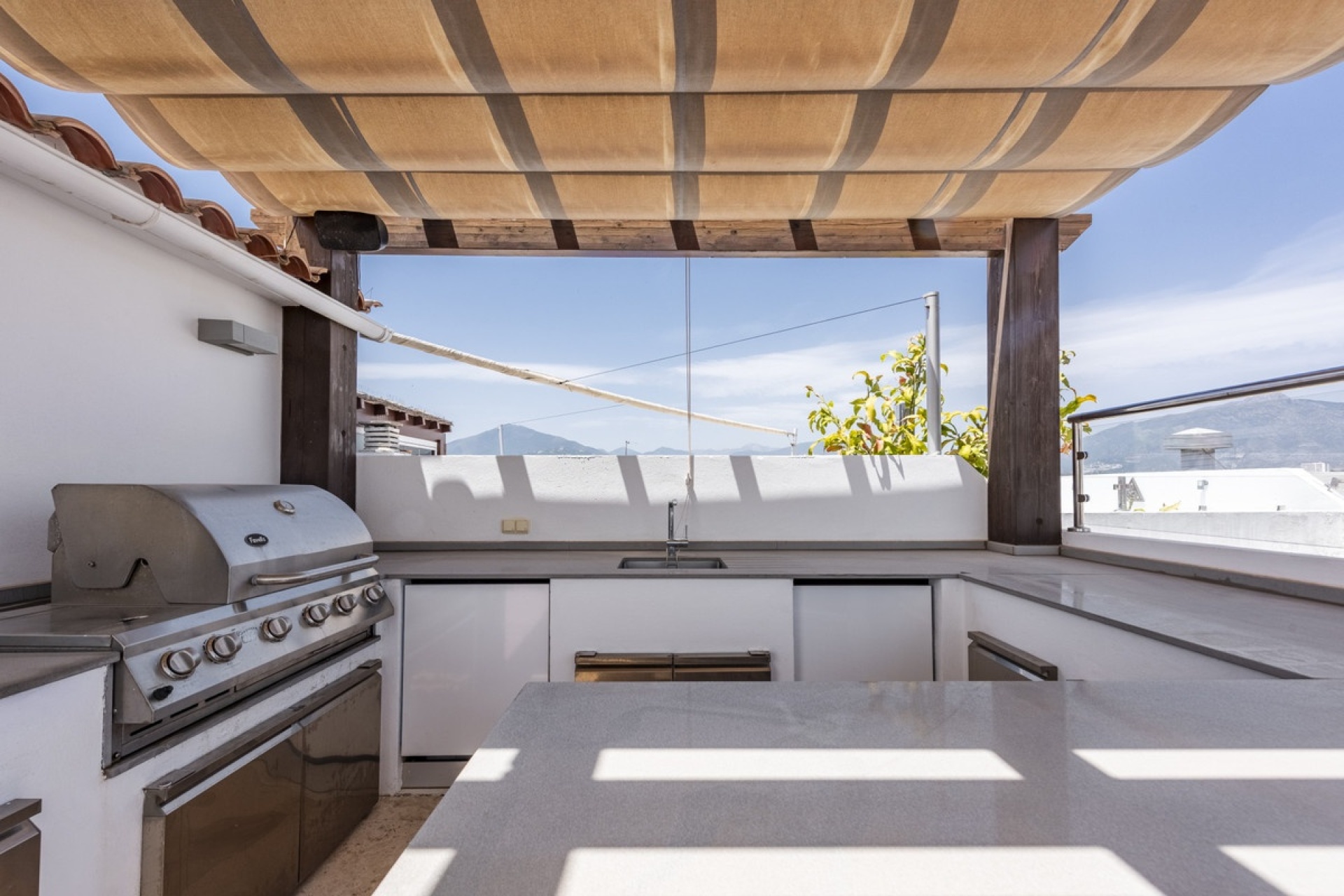Wiederverkauf - apartment - Marbella - San Pedro de Alcántara