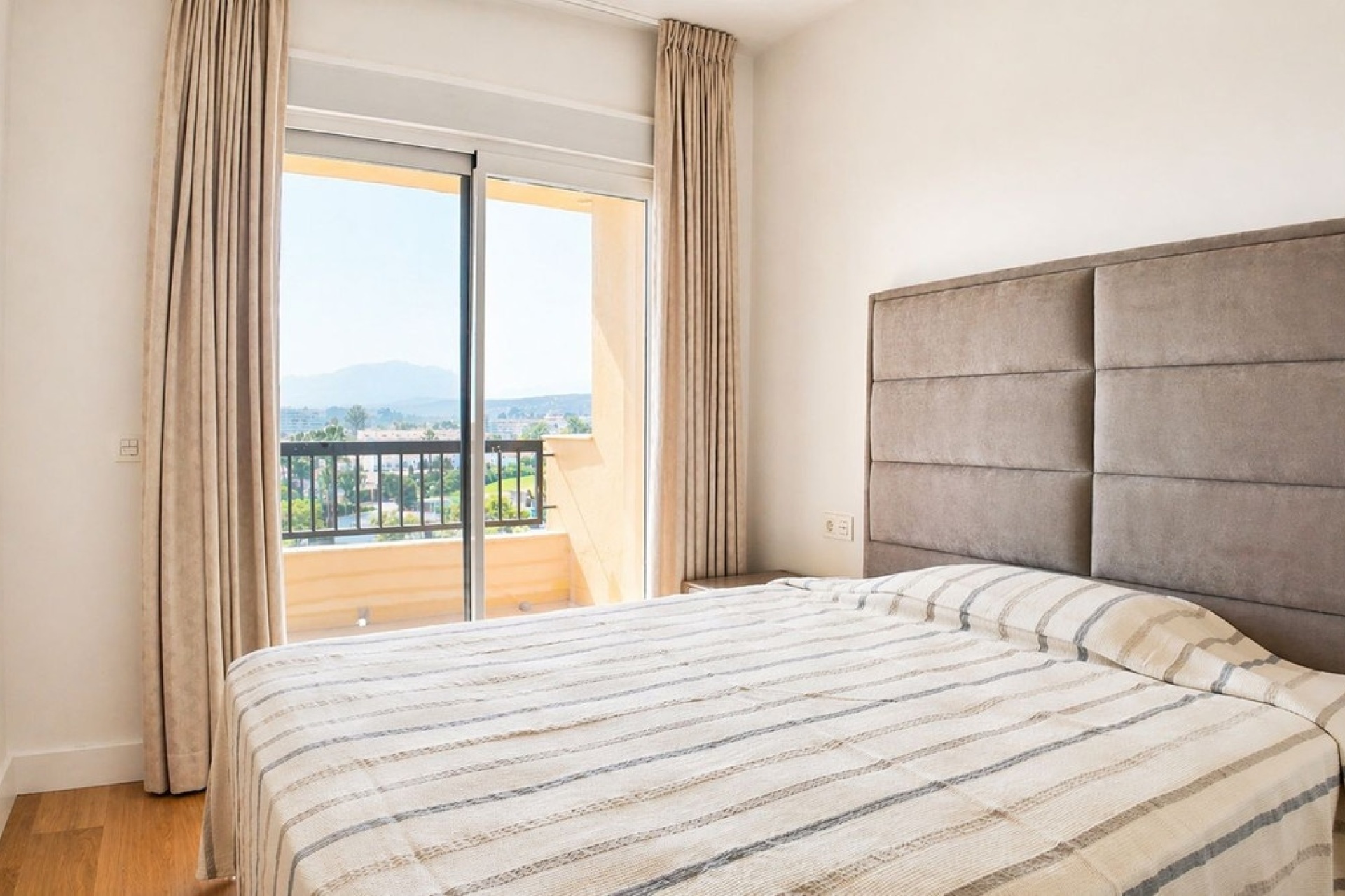 Wiederverkauf - apartment - Marbella - San Pedro de Alcántara