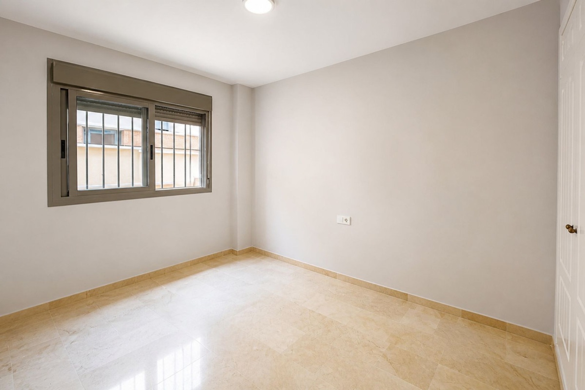 Wiederverkauf - apartment - Marbella - San Pedro de Alcántara